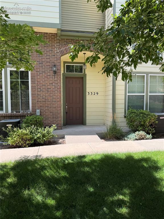 Image 46 of 50: Front of Entry