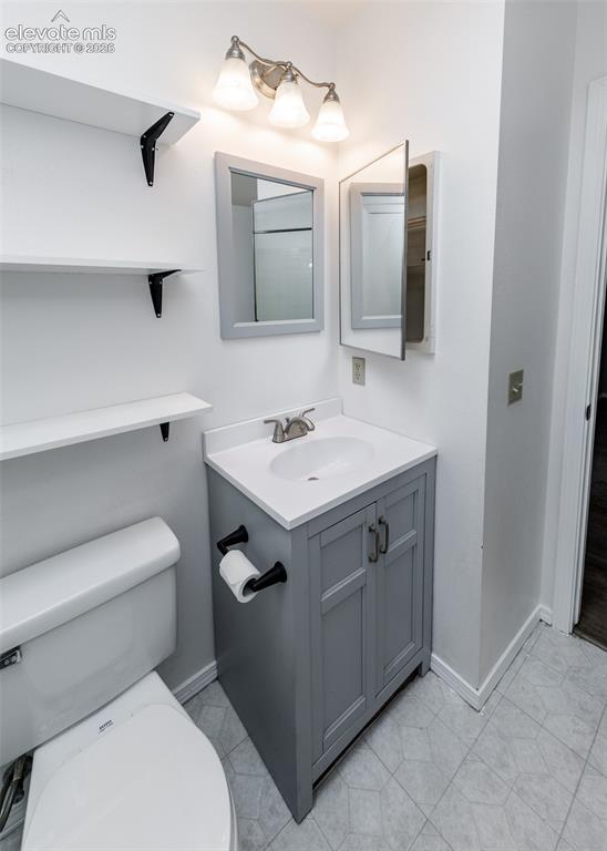 Image 21 of 38: Full bathroom remodel