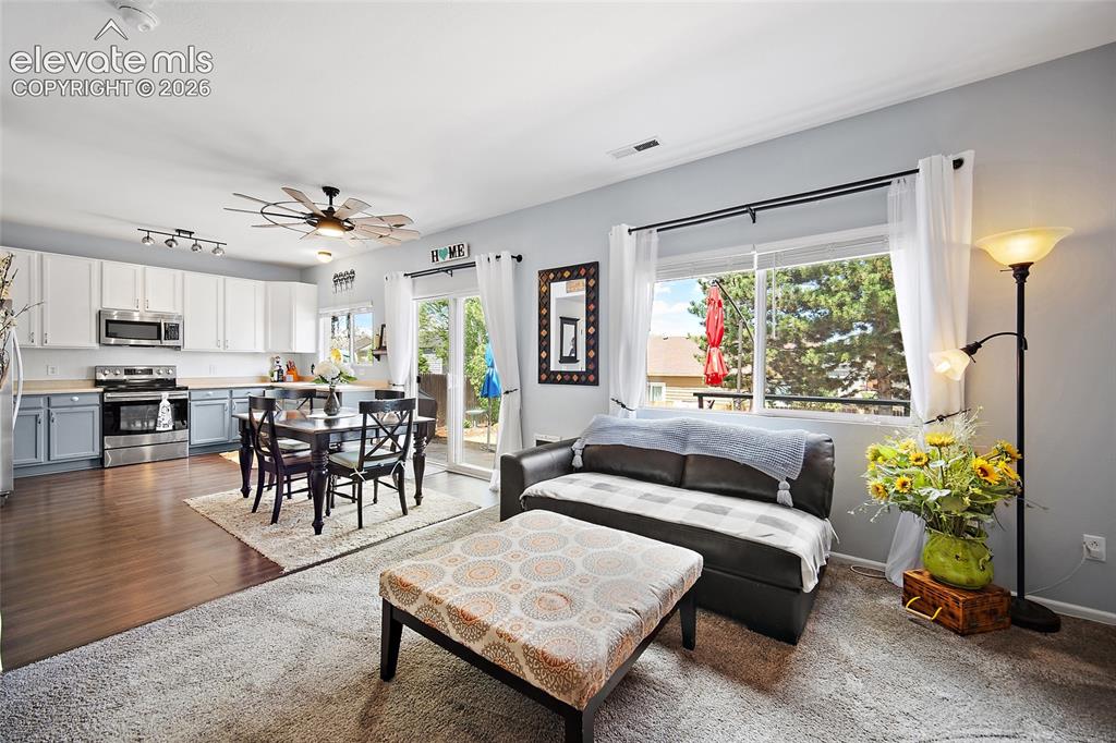 Image 11 of 40: Living Room