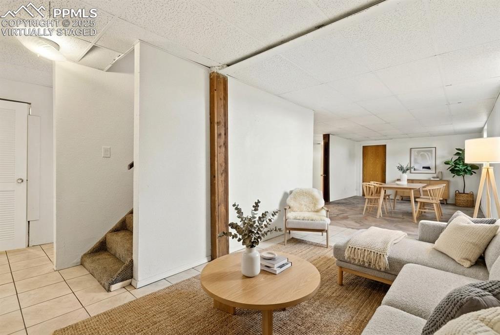 Image 32 of 50: virtually staged