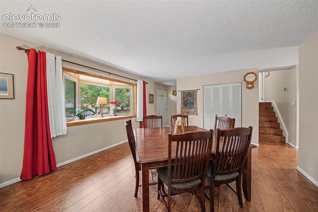 Image 3 of 27: Dining Room