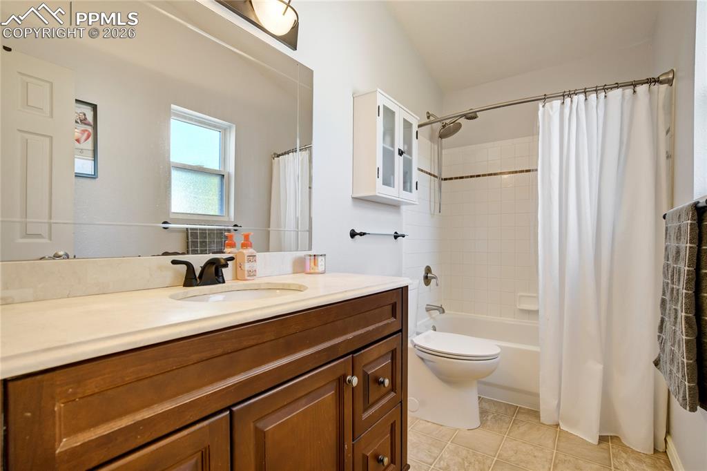 Image 16 of 49: Master Bathroom