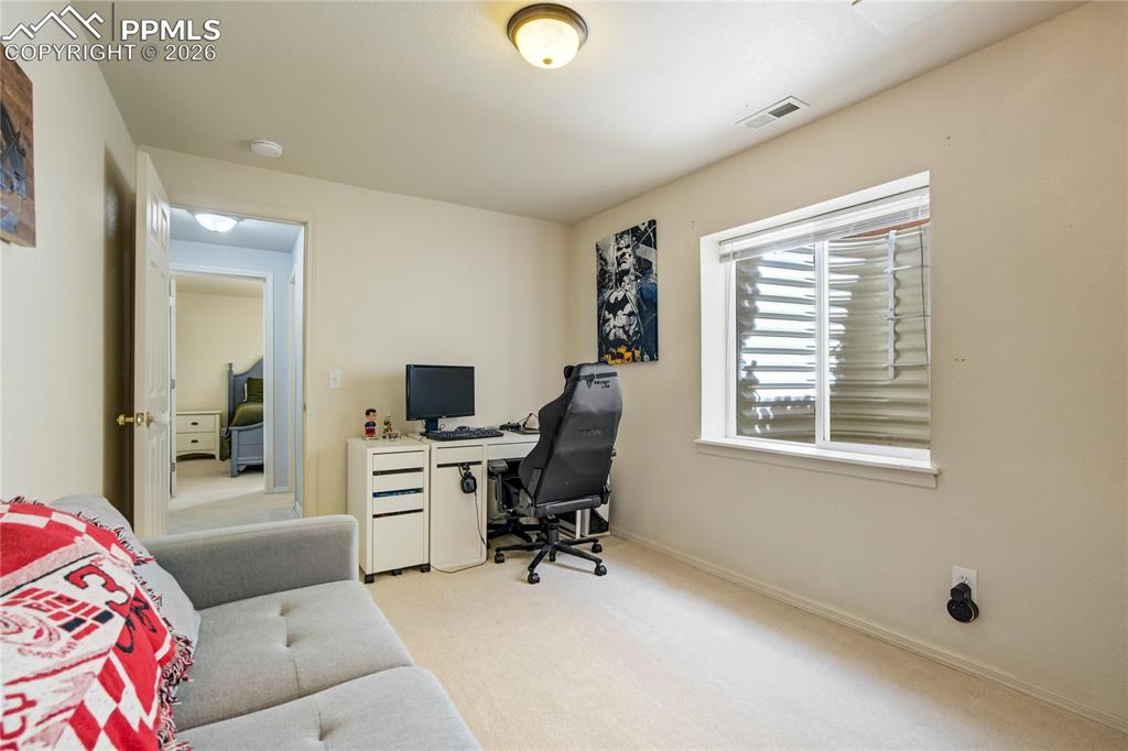 Image 39 of 49: Bedroom