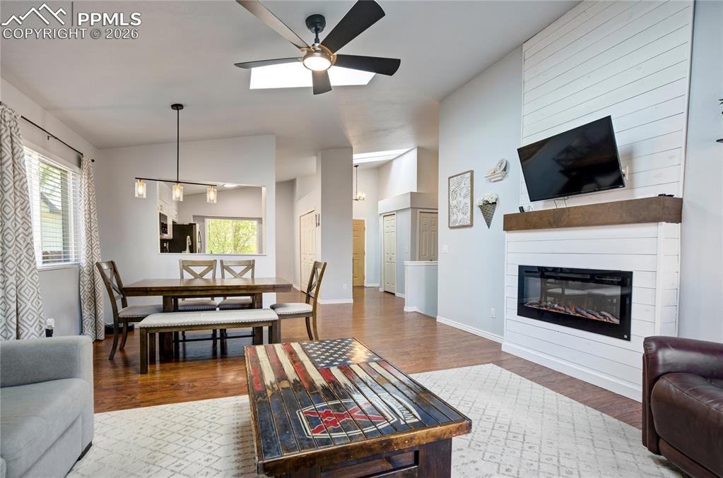 Image 5 of 49: Living Room