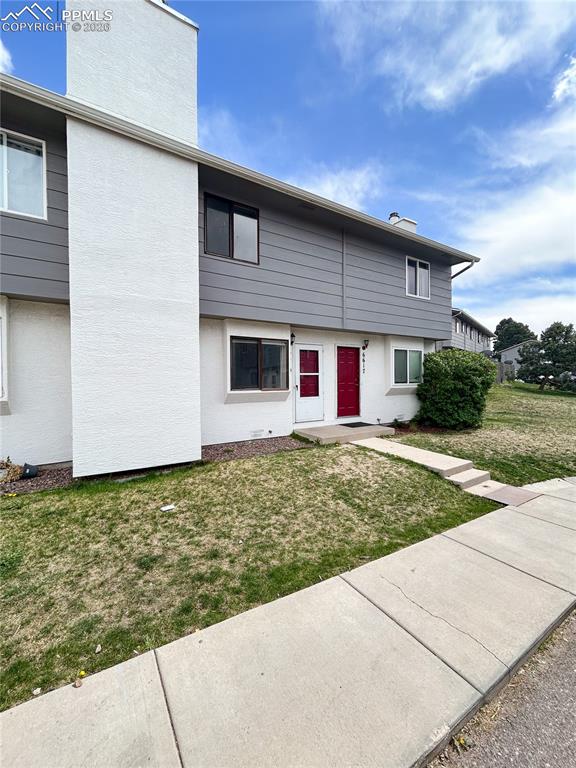 Image 16 of 16: Front of Structure