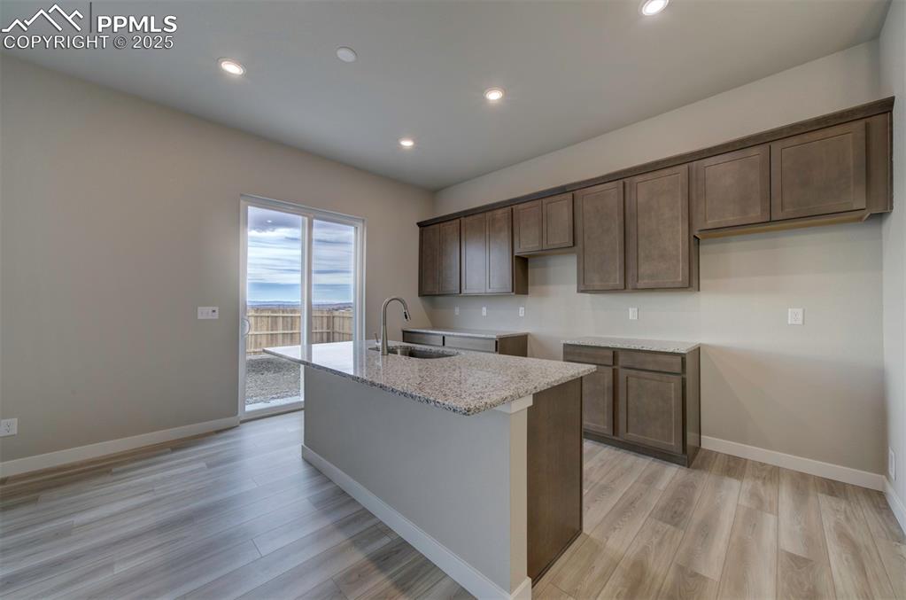 Image 11 of 34: Kitchen