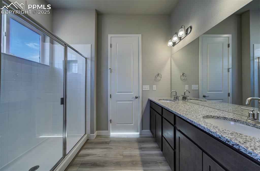 Image 20 of 34: Master Bathroom