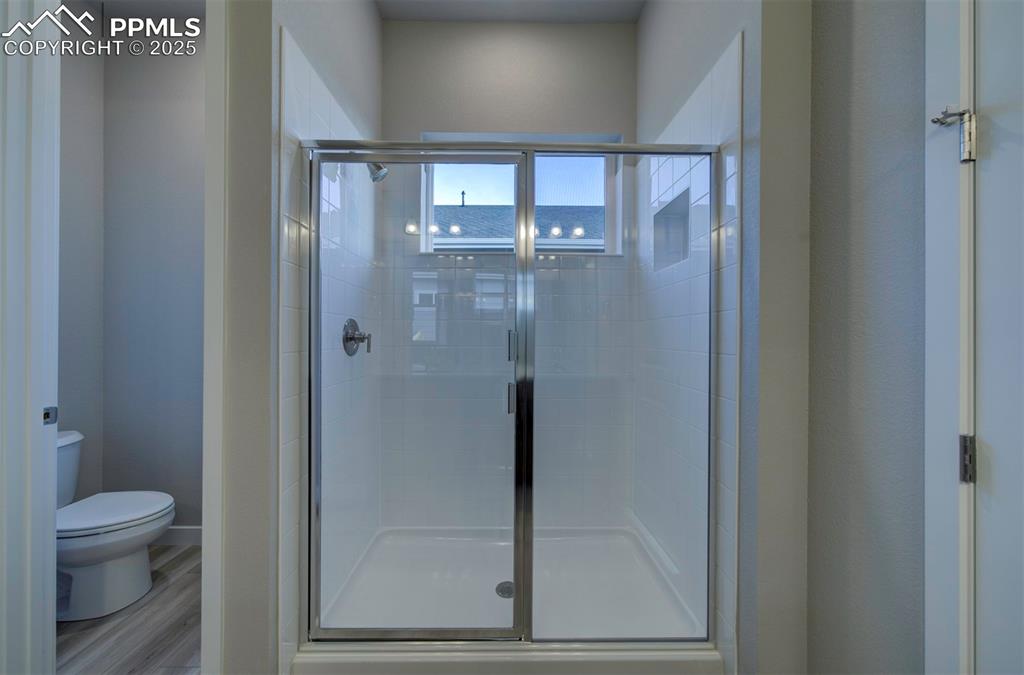 Image 22 of 34: Master Bathroom