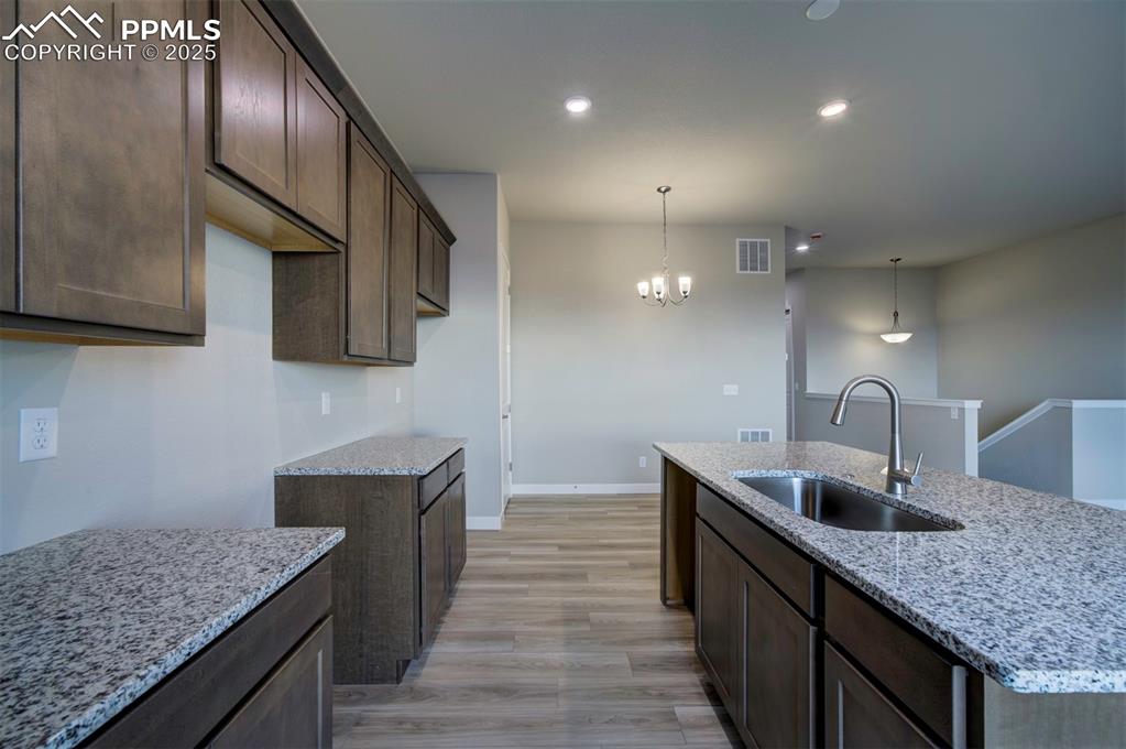 Image 7 of 34: Kitchen