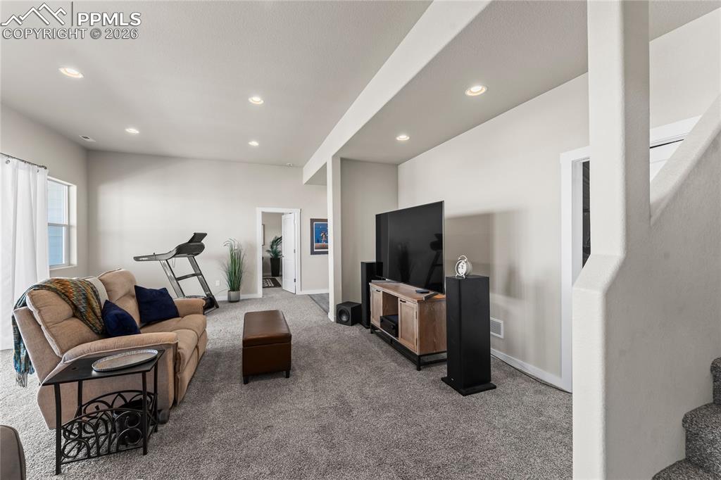 Image 16 of 50: Basement walk out deck