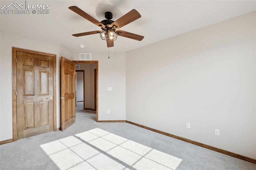 Image 30 of 35: Bedroom