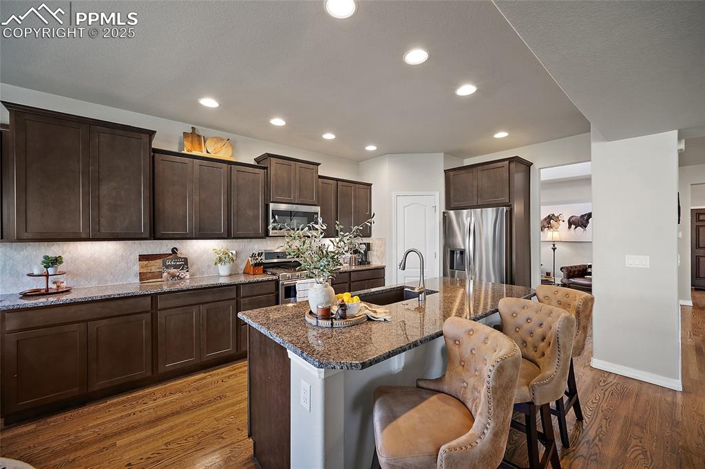 Image 13 of 42: Kitchen