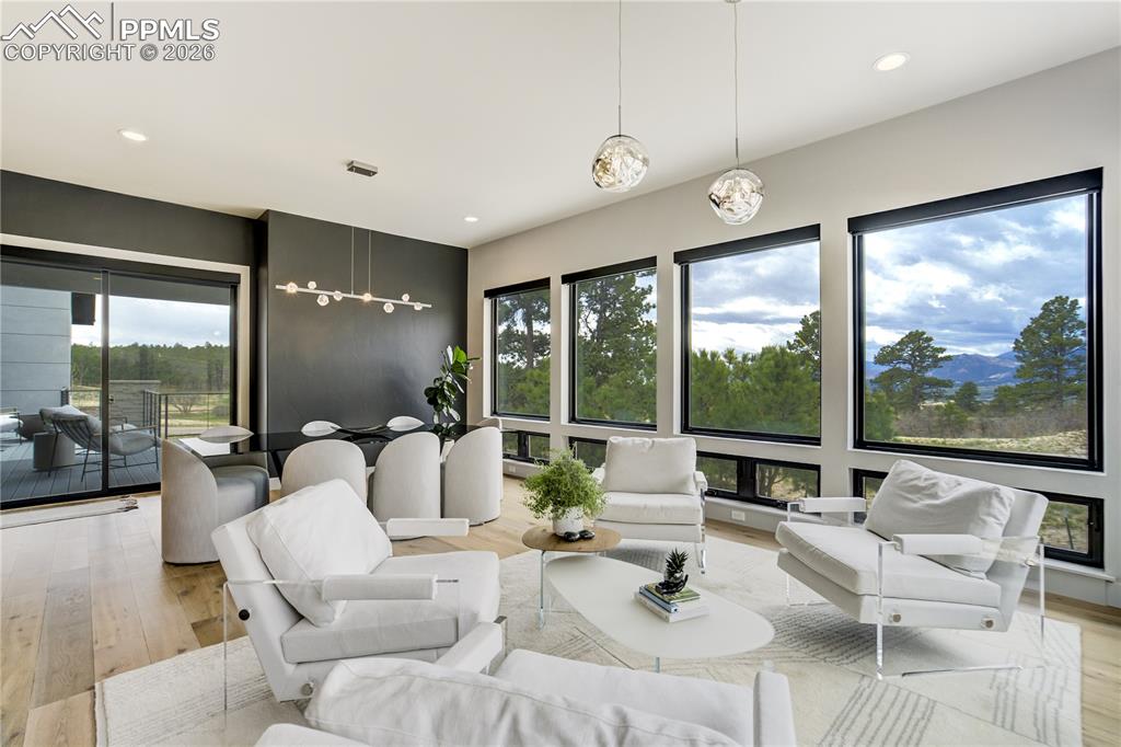 Image 14 of 48: Living Room