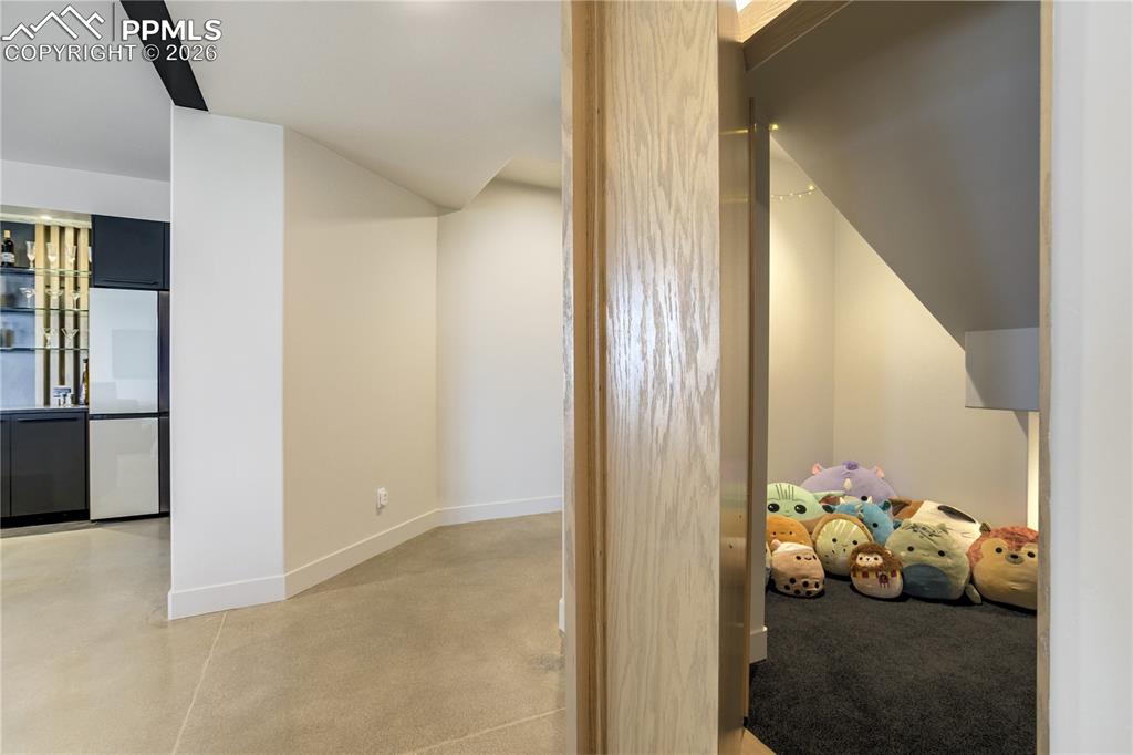 Image 34 of 48: Game Room