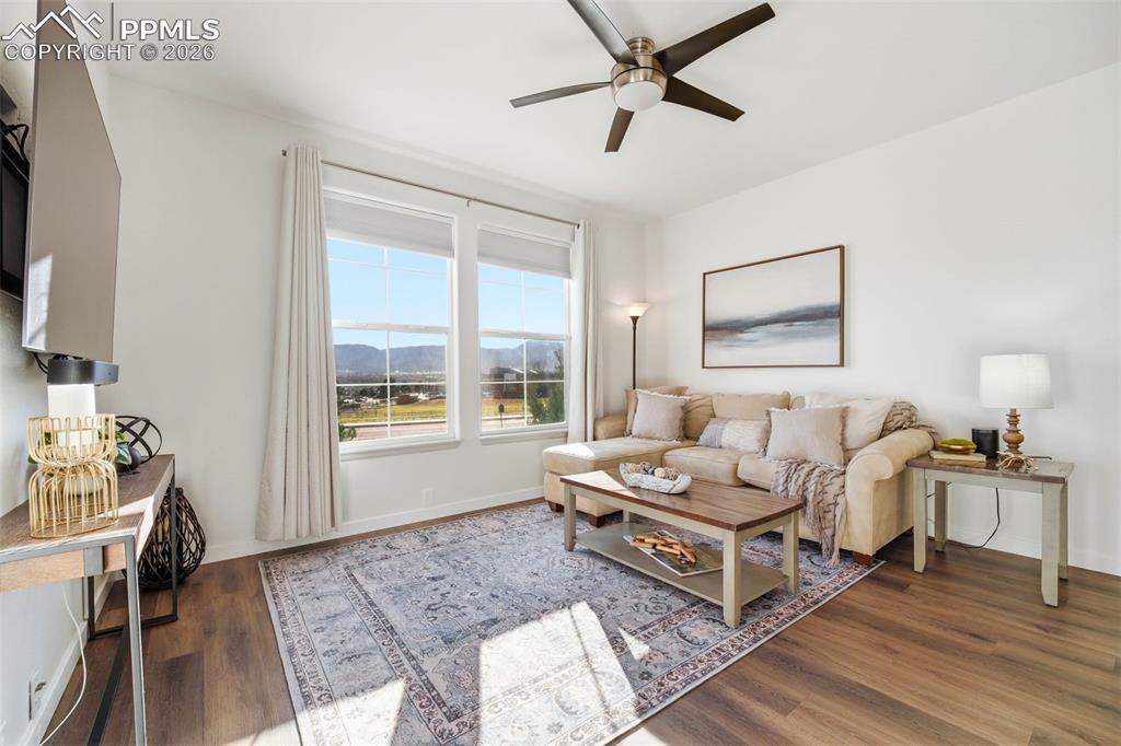 Image 5 of 41: Living Room