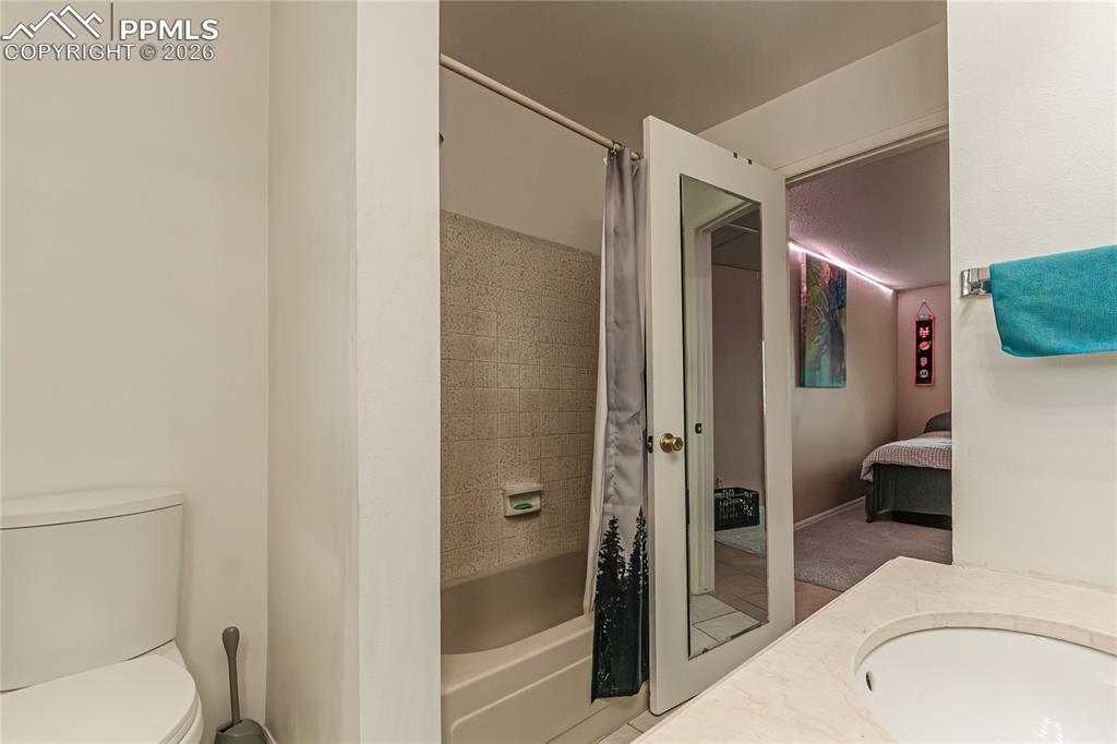 Image 20 of 35: No Description Available