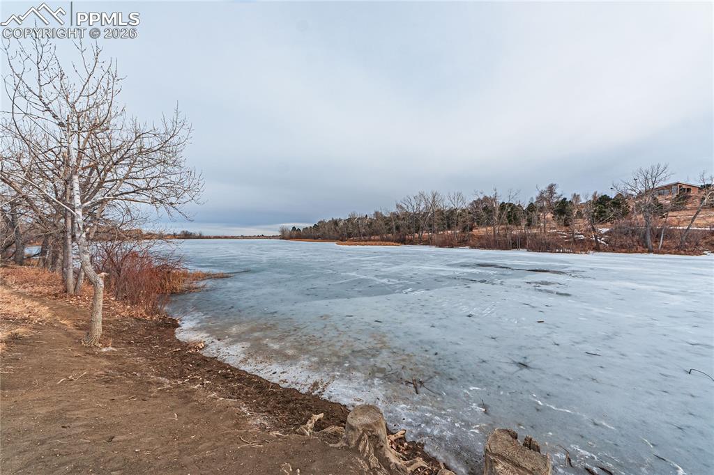 Image 35 of 35: No Description Available