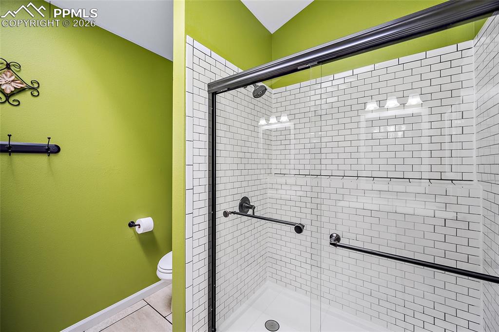 Image 17 of 46: Master Bathroom