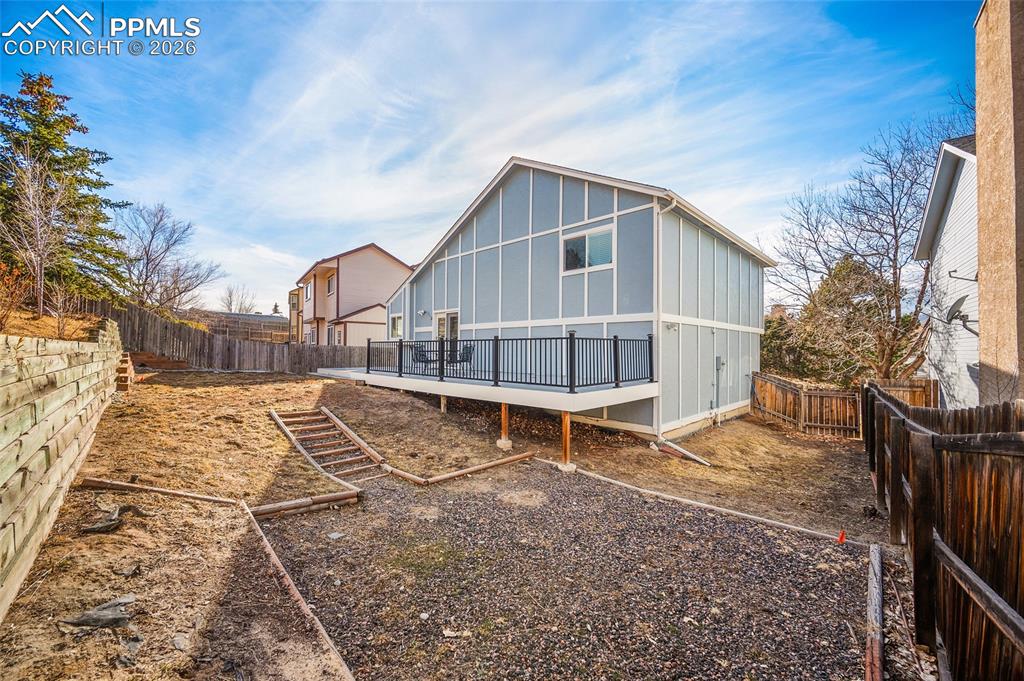 Image 34 of 46: Back of Structure