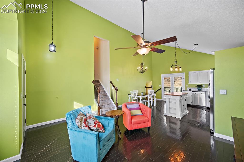 Image 4 of 46: Living Room