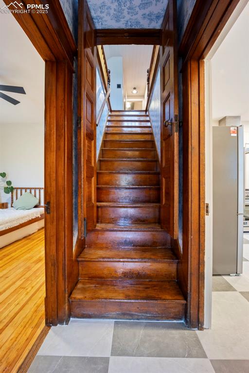 Image 24 of 48: View of stairway