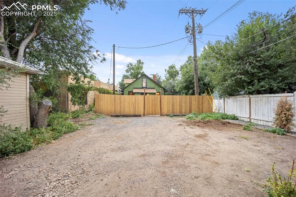 Image 41 of 48: View of yard