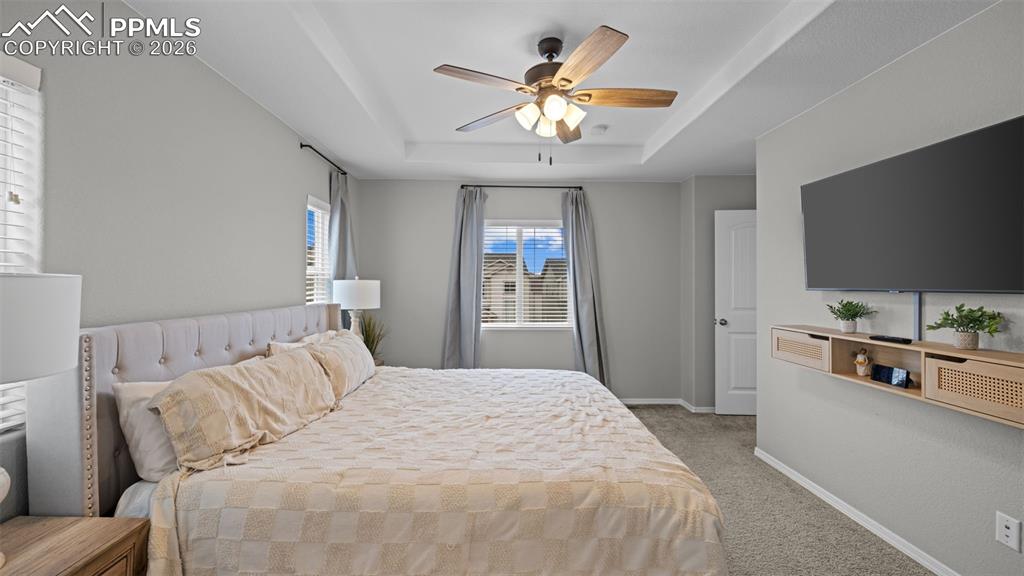 Image 26 of 34: Bedroom