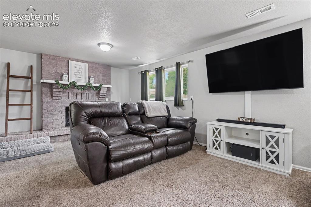 Image 9 of 29: Living Room