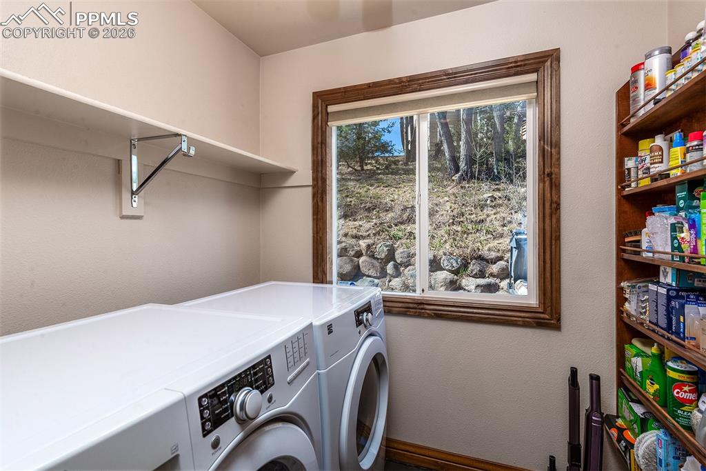 Image 21 of 49: Laundry