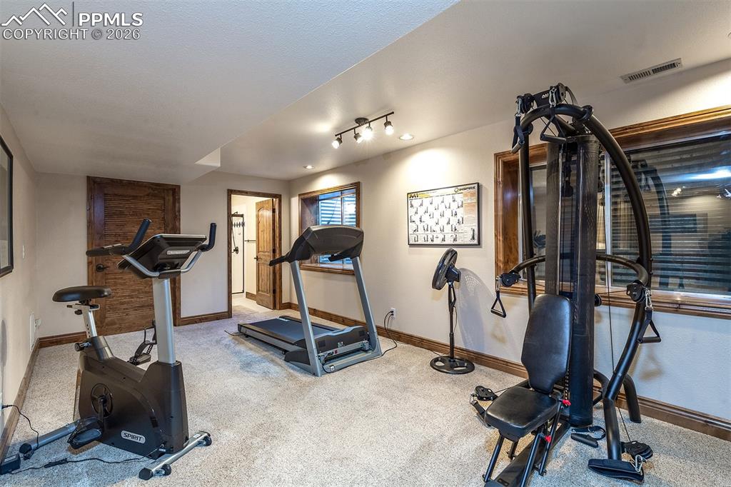 Image 39 of 49: Exercise Room