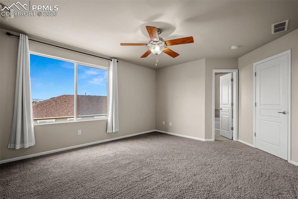 Image 26 of 48: Bedroom