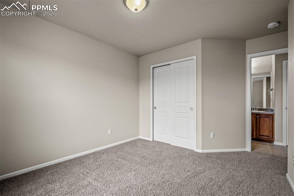 Image 34 of 48: Bedroom