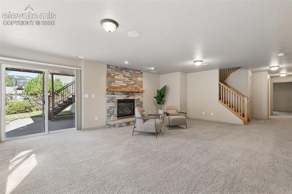Image 26 of 29: Family Room