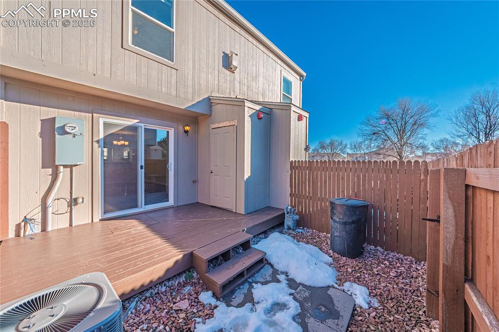 Image 32 of 35: No Description Available