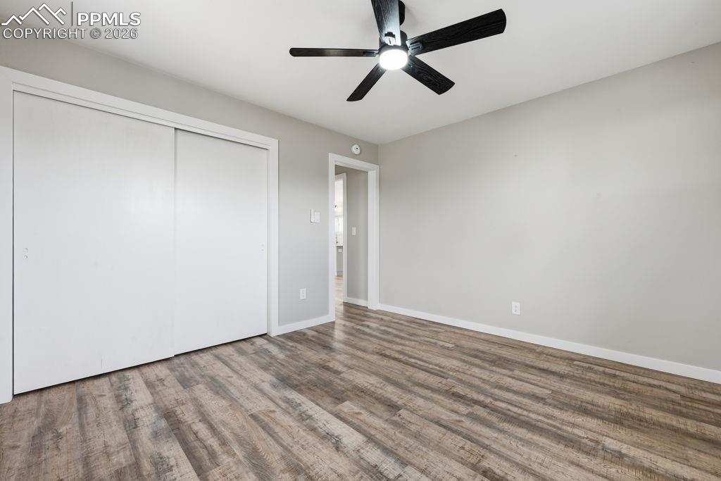 Image 11 of 26: Bedroom
