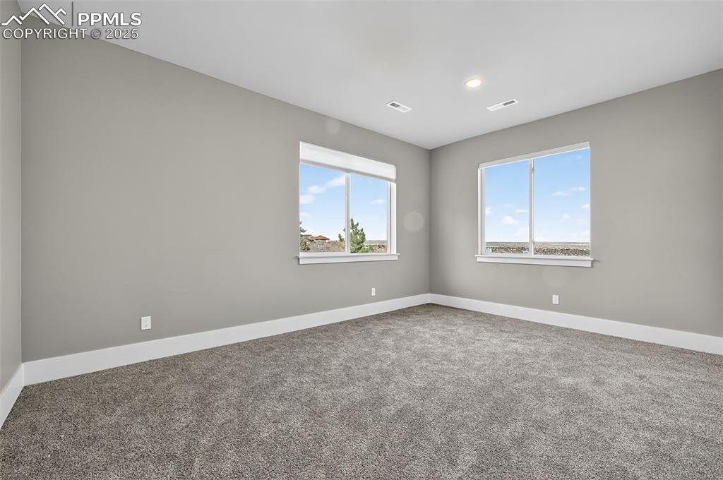 Image 30 of 50: Upper-Level Bedroom 5