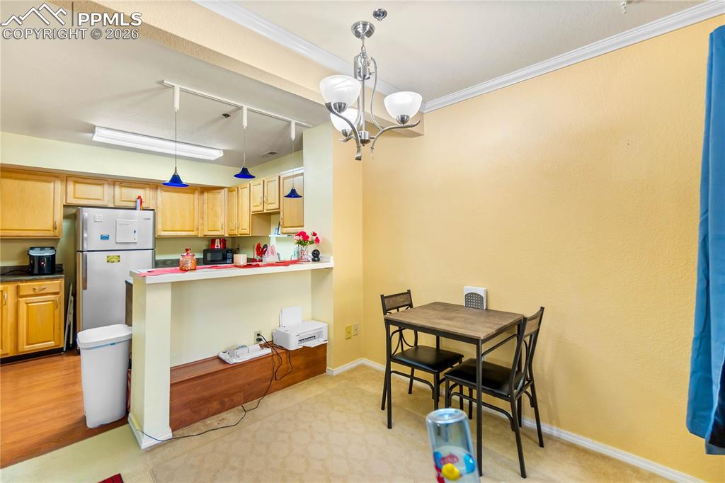 Image 11 of 37: Kitchen