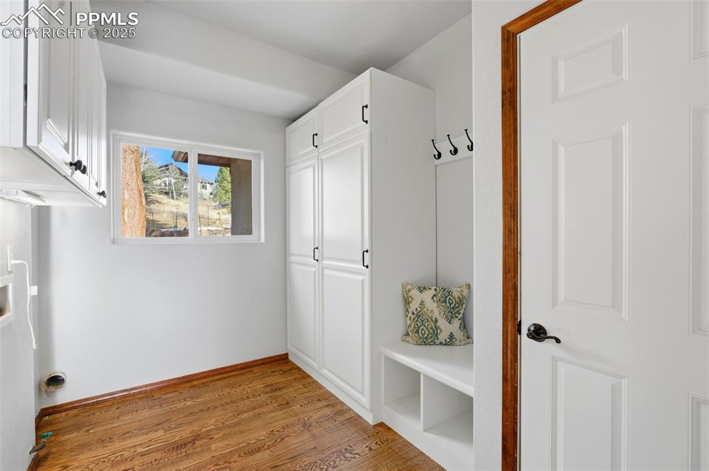 Image 13 of 48: Laundry