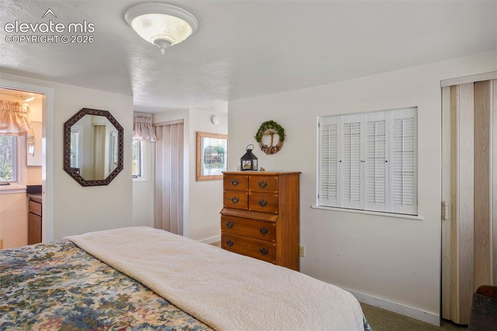 Image 33 of 48: Bedroom
