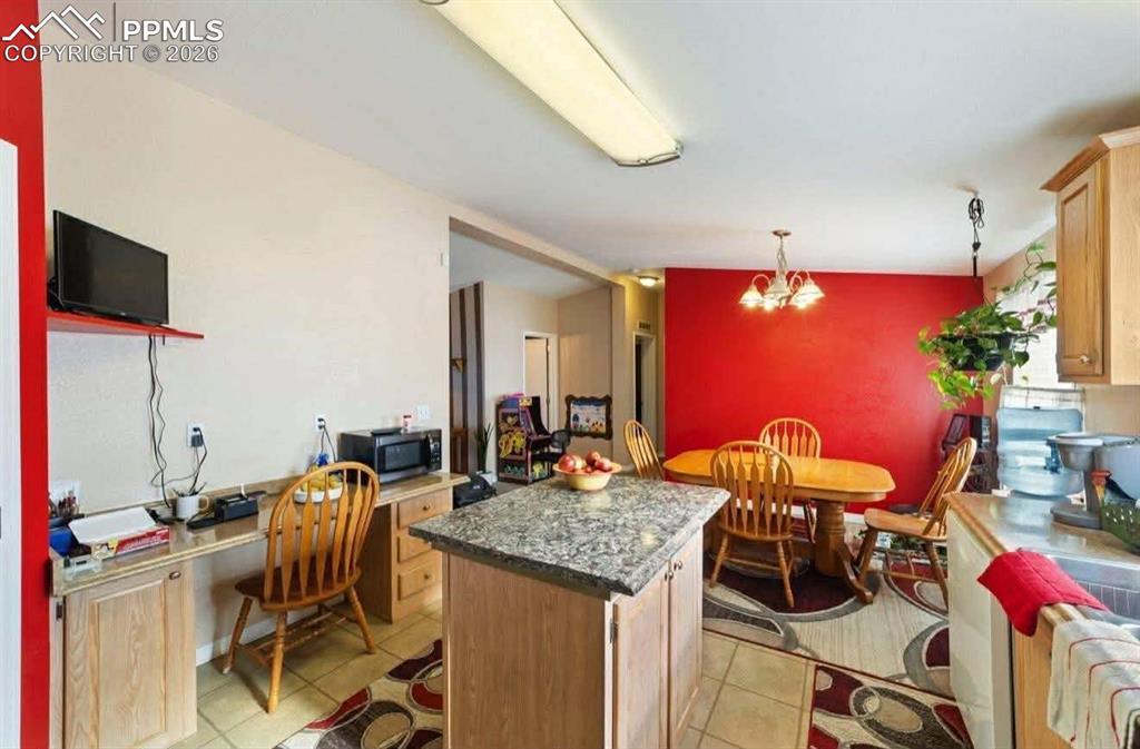 Image 14 of 18: No Description Available