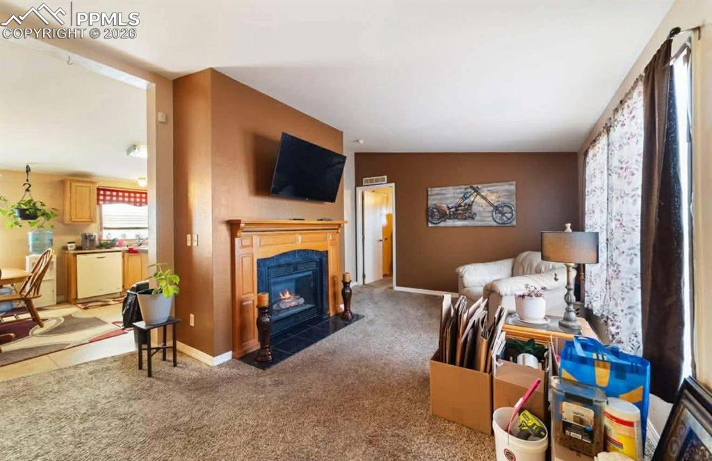 Image 3 of 18: No Description Available