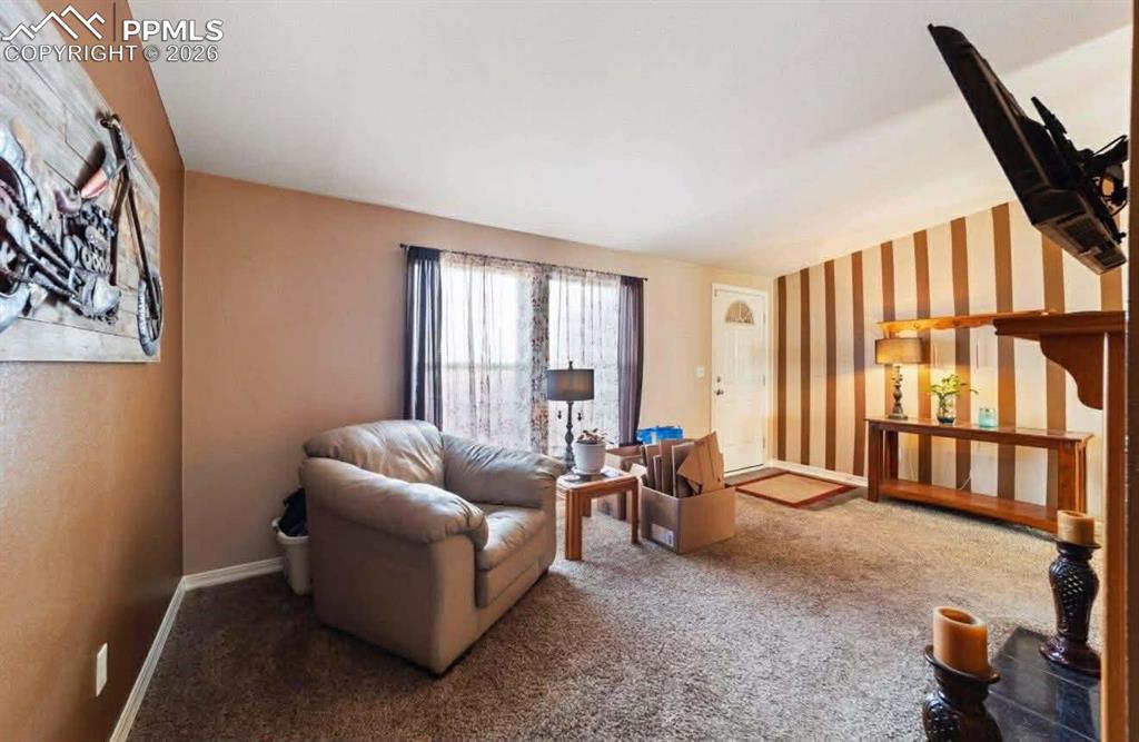 Image 4 of 18: No Description Available