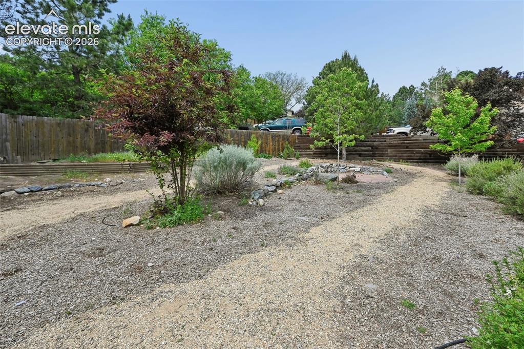Image 18 of 50: Back Yard