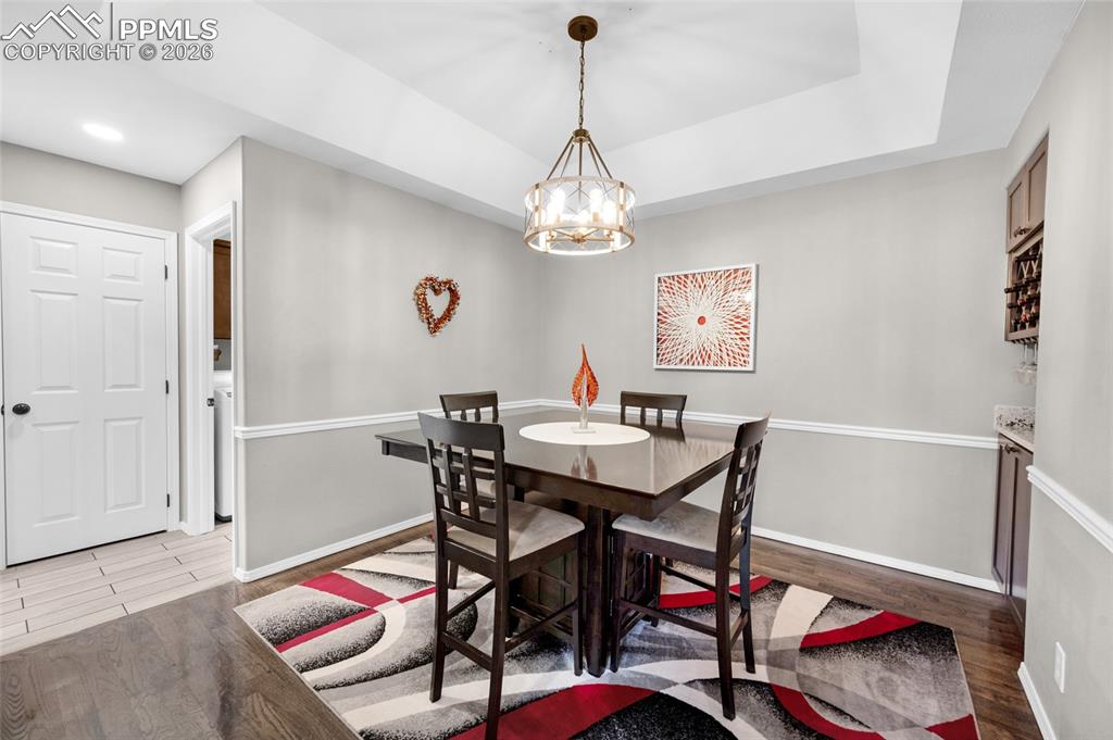 Image 12 of 45: Kitchen