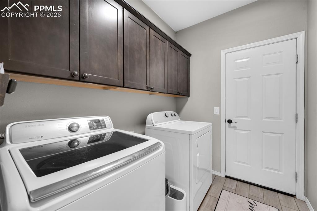 Image 23 of 45: Master Bedroom