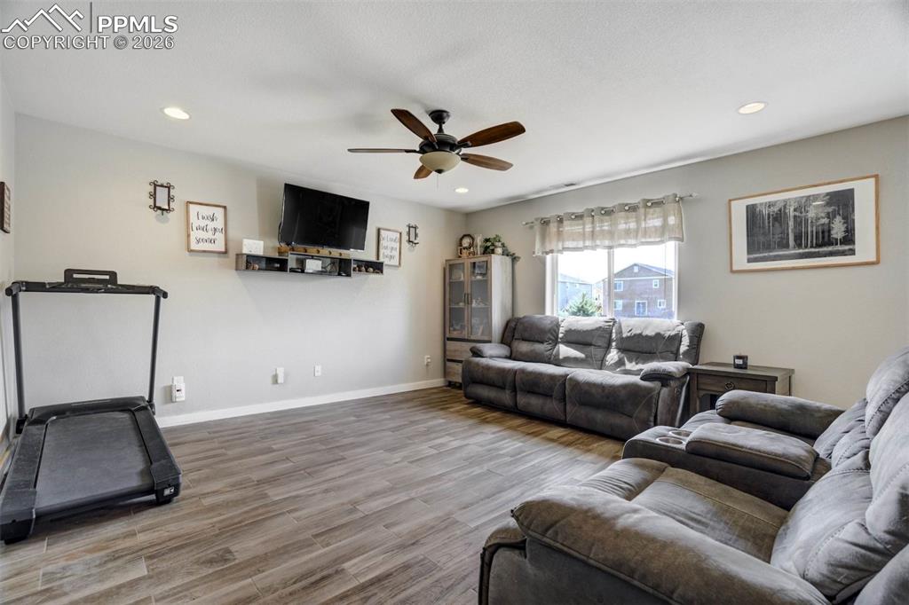 Image 6 of 49: Living Room