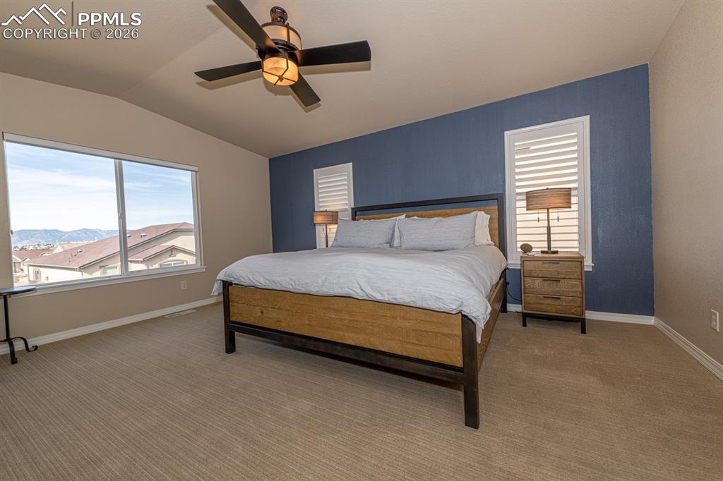 Image 20 of 40: Primary Suite