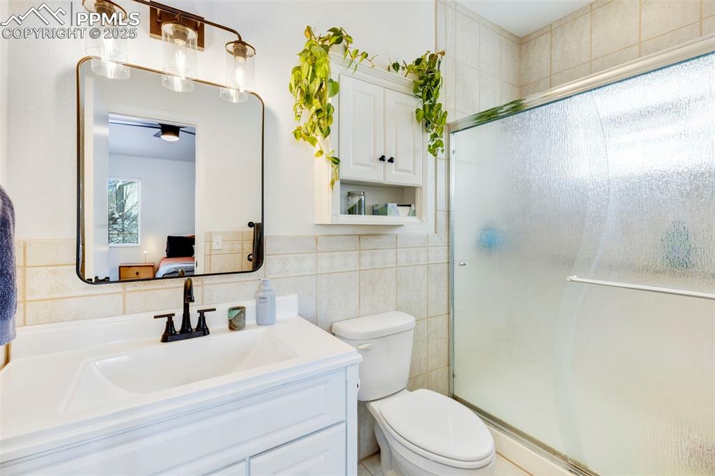 Image 24 of 37: No Description Available