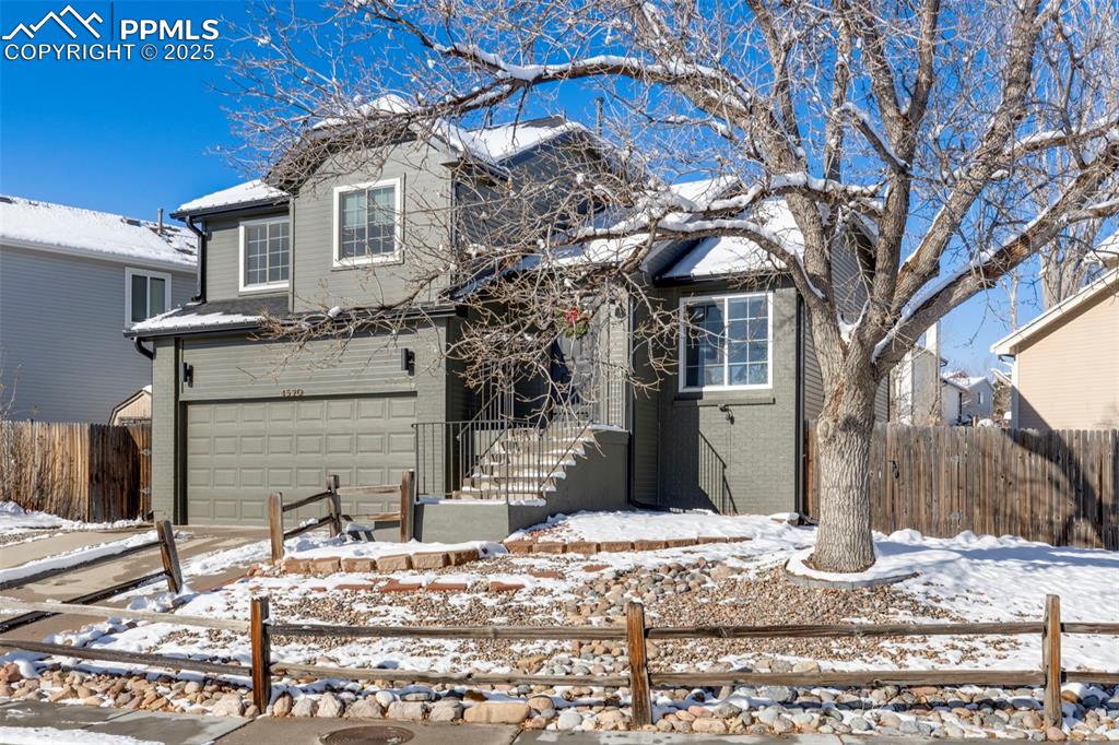 Image 33 of 37: No Description Available