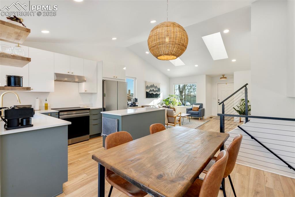 Image 4 of 37: No Description Available